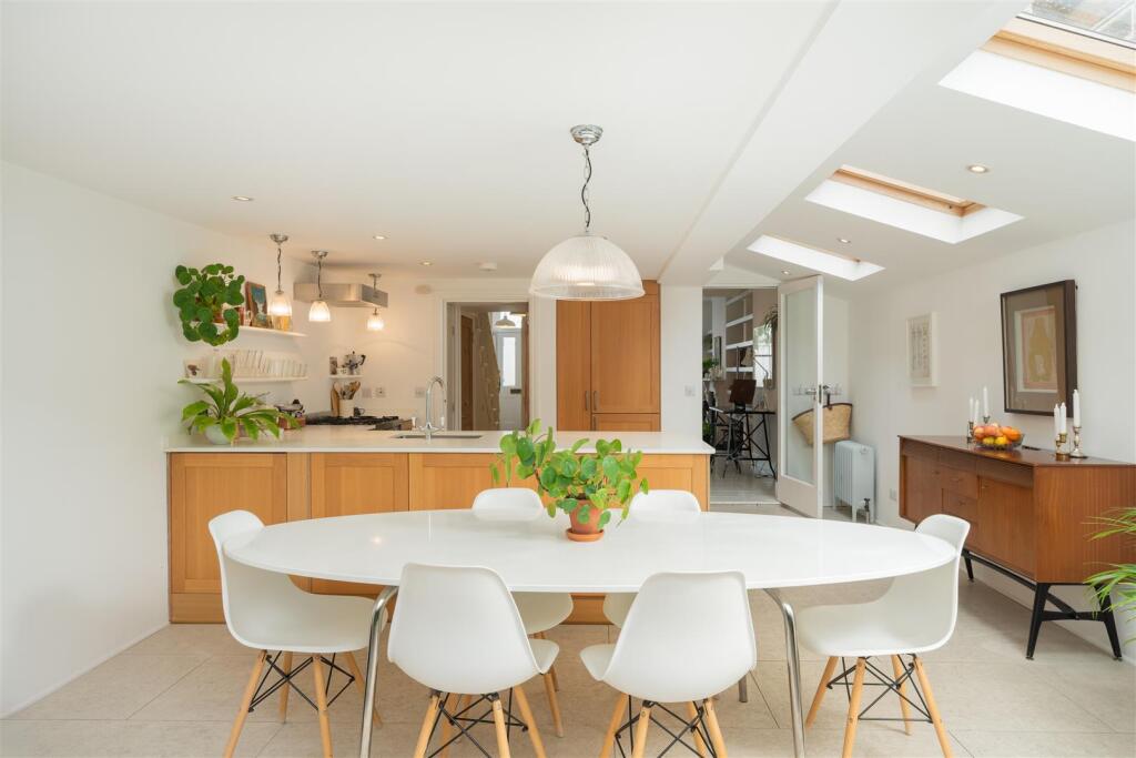 Becklow Road  - (10 of 19).jpg