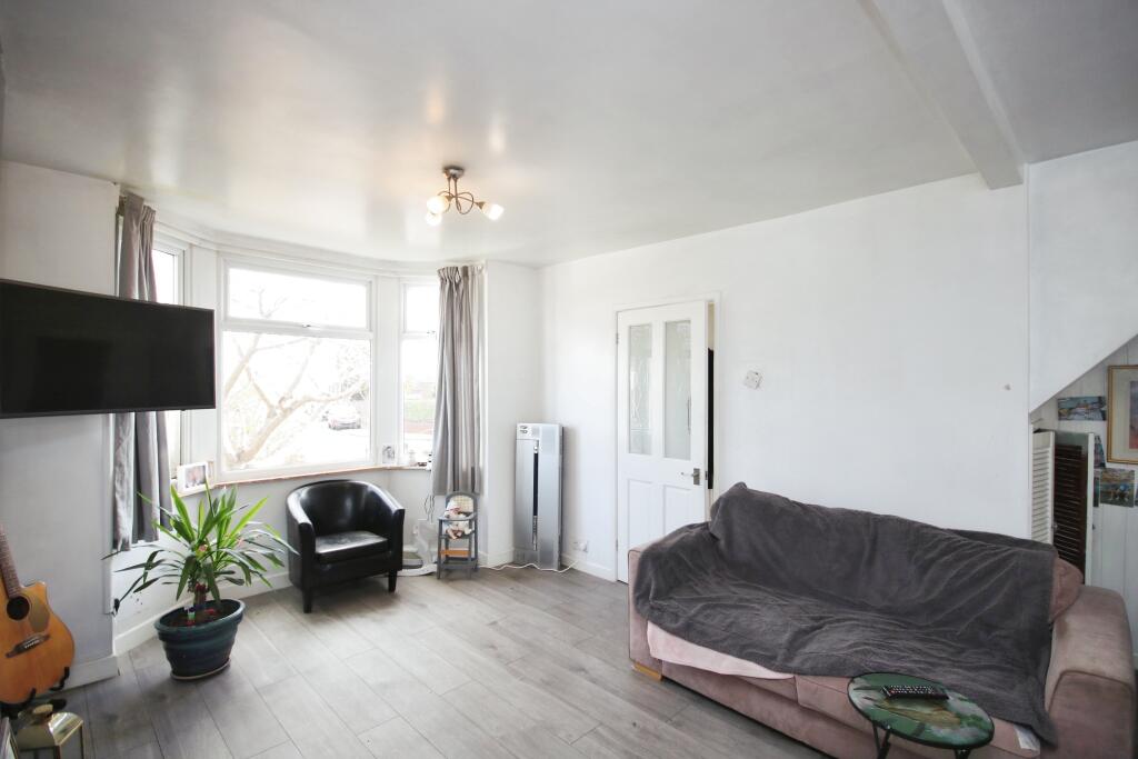 6a1323bb-Living 20Room 203.JPG