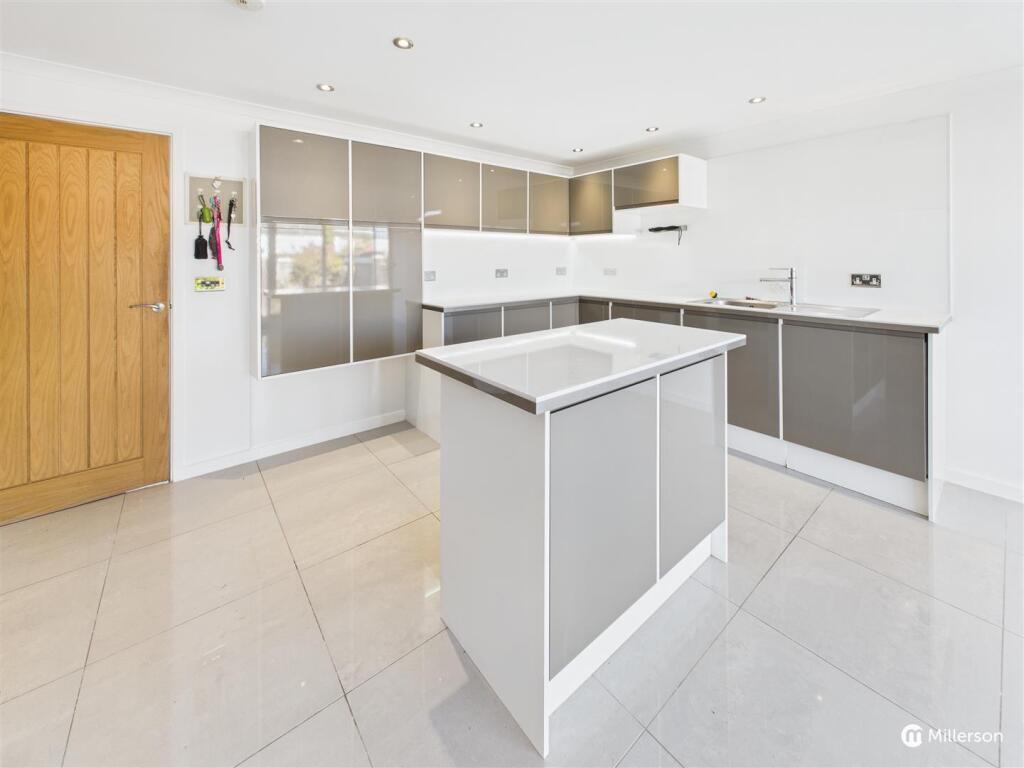 Kitchen / Diner