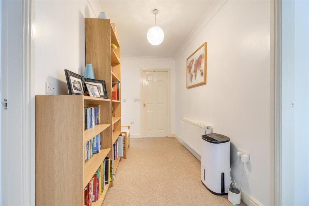 1st floor landing