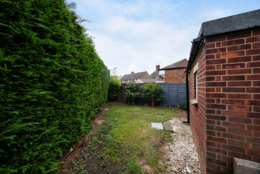 185 Prebendal Avenue HP21 8LE-23