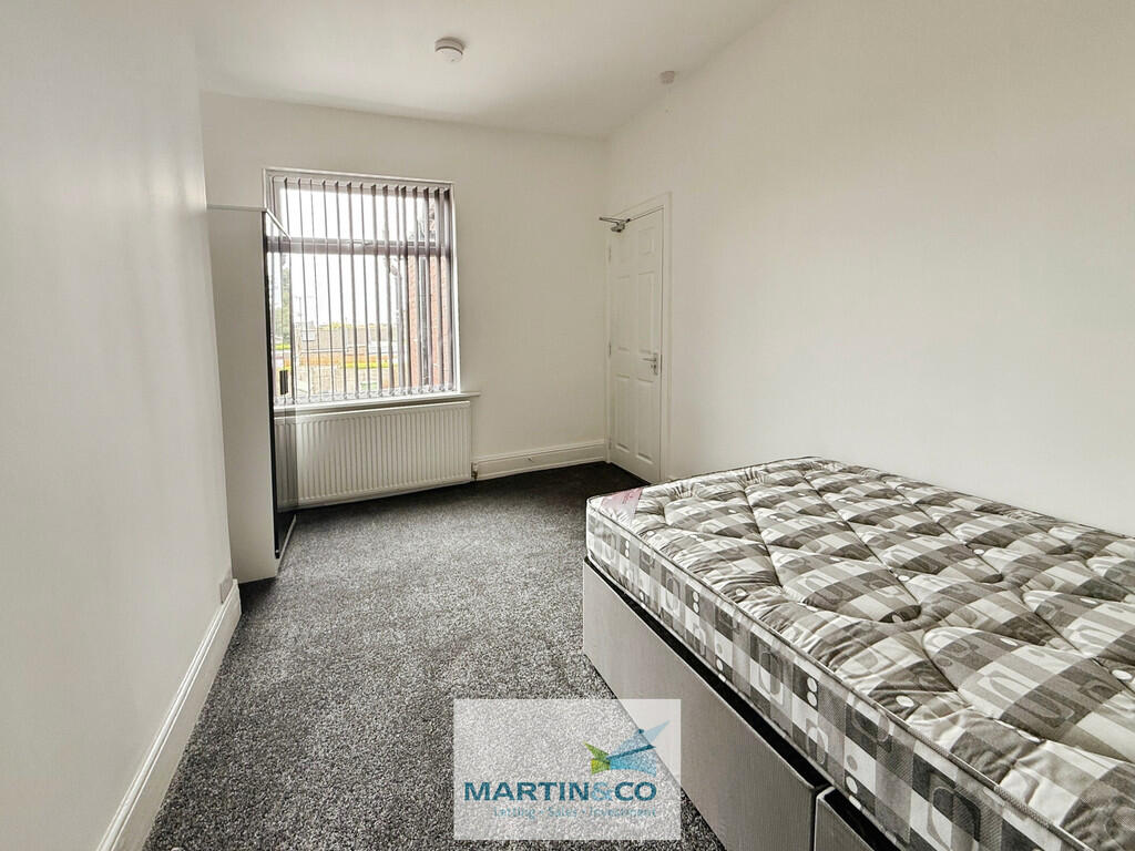 aaf0afe8--4F00-94...