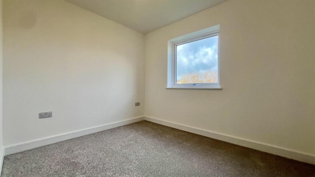 Double Bedroom 2