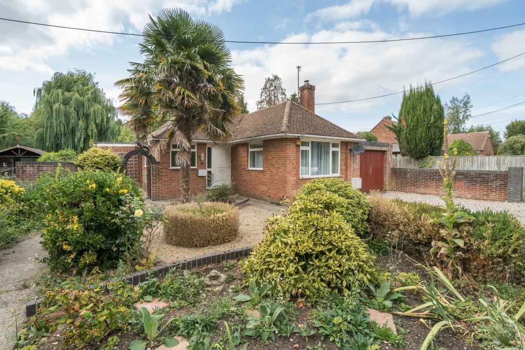 Stadhampton, Oxfordshire, OX44