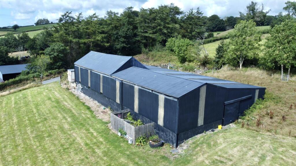 BARN