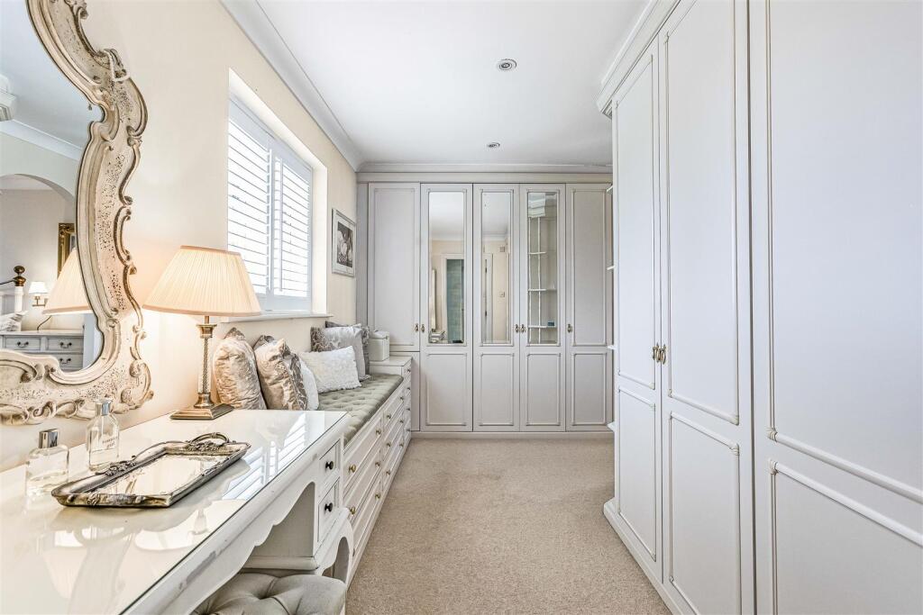 DRESSING AREA PIC 2: