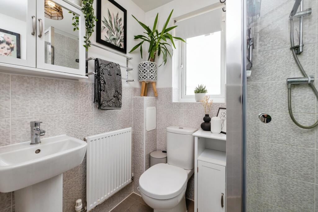 Ensuite