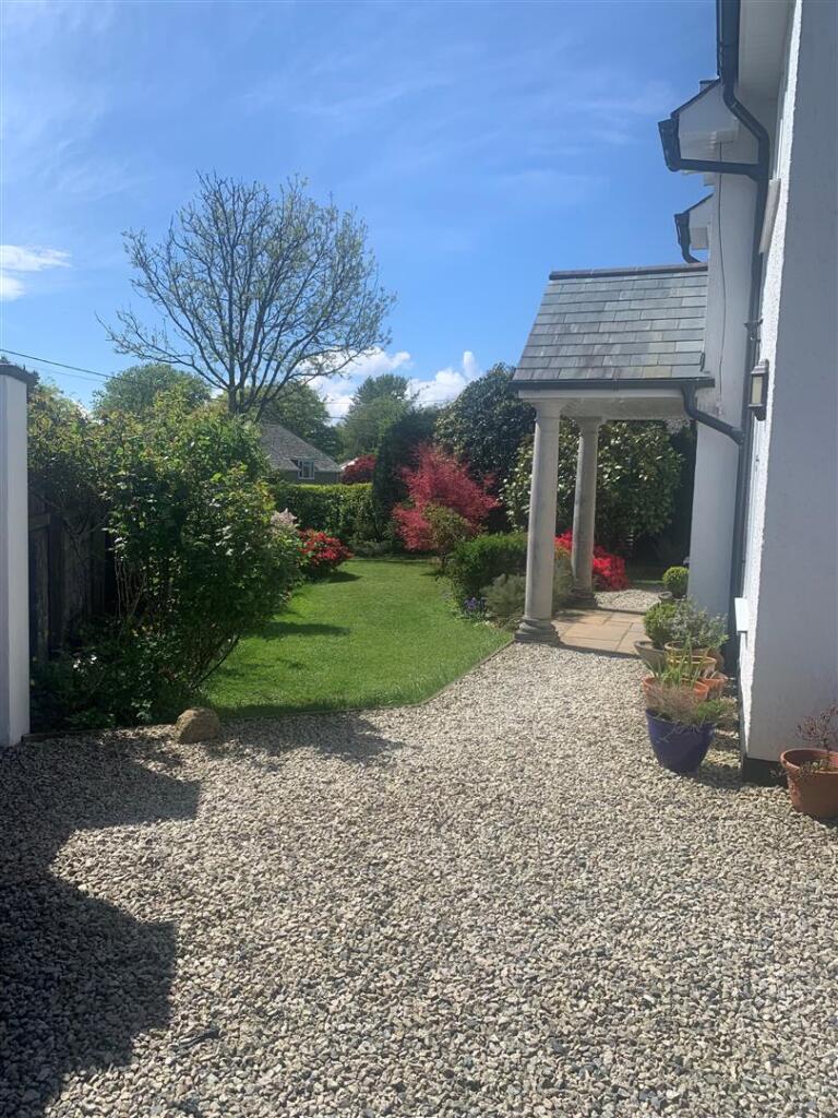 Vendor Summer Garden Photo