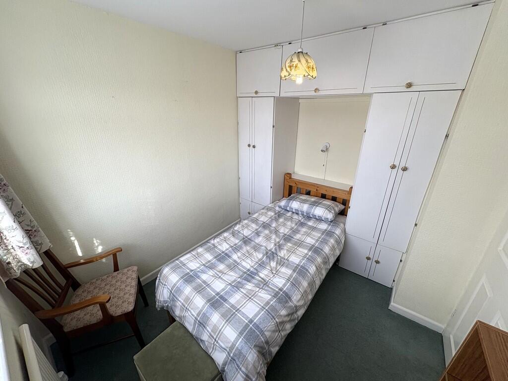 bed 3 use