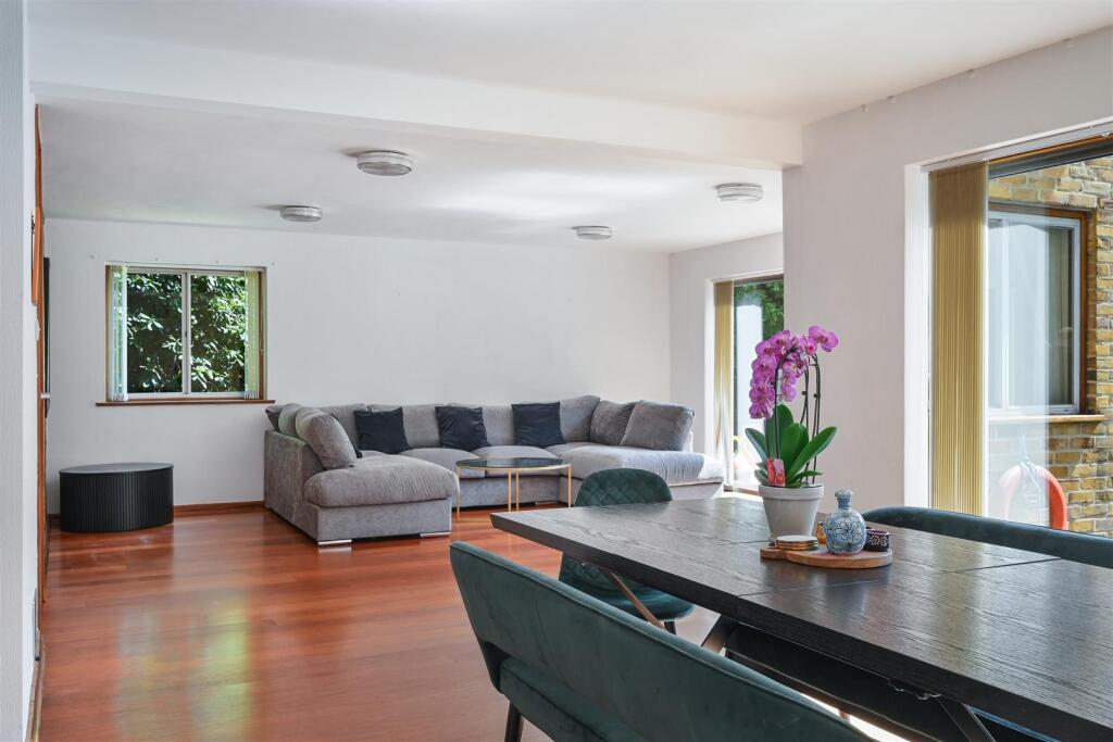 BEECH HOUSE- (7).jpg