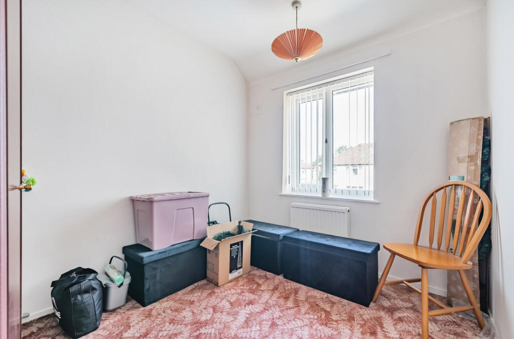 1305719-1-684becc...