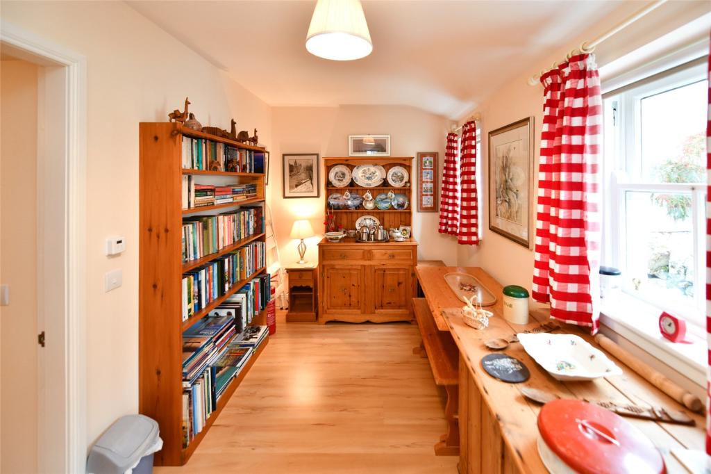 Second Kitchen