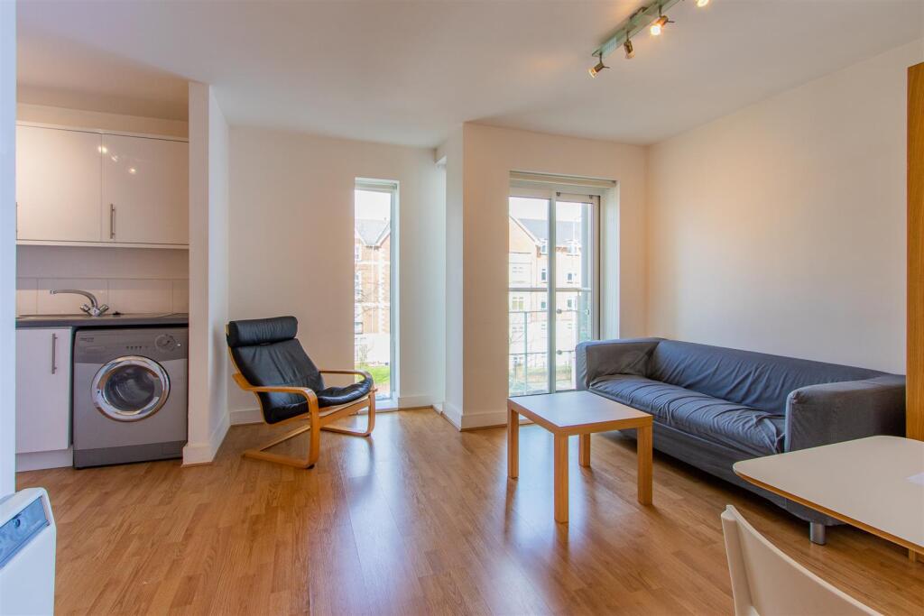 Central Court 13-1.jpg