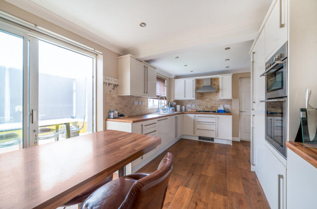 1331290-22-689074...