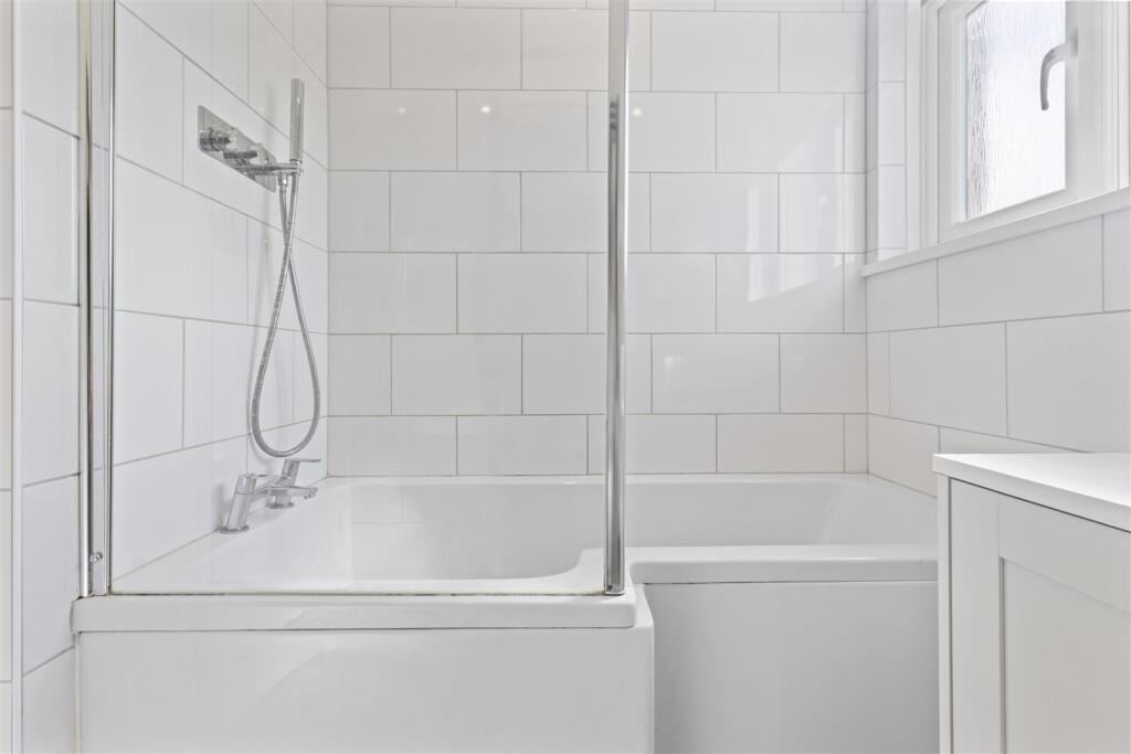 bathroom #3.jpg