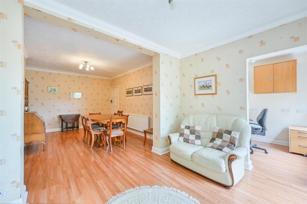 WILLMOT WAY, 54- (5).jpg