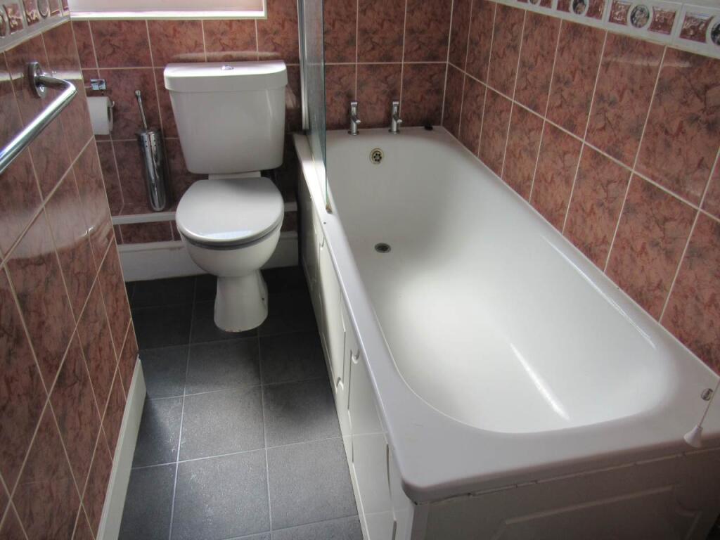Bath/Shower Room &amp; W