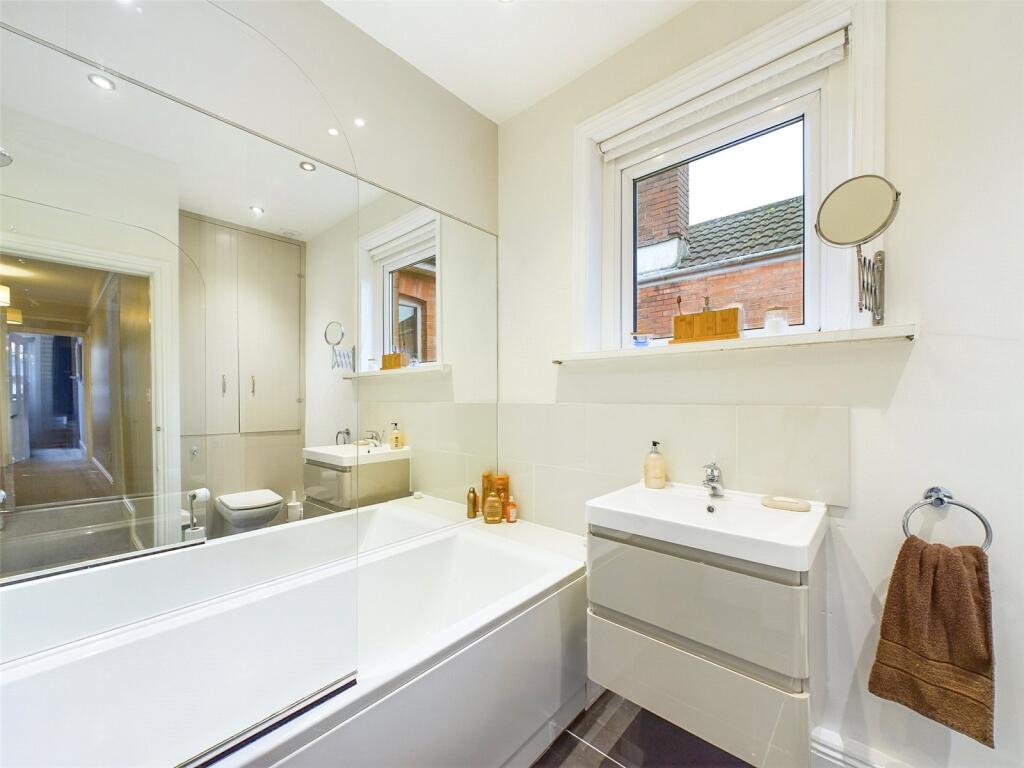 Picture No. 06