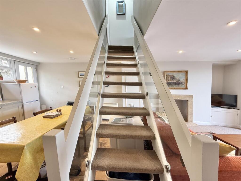 Four Decks - Stairs.jpg