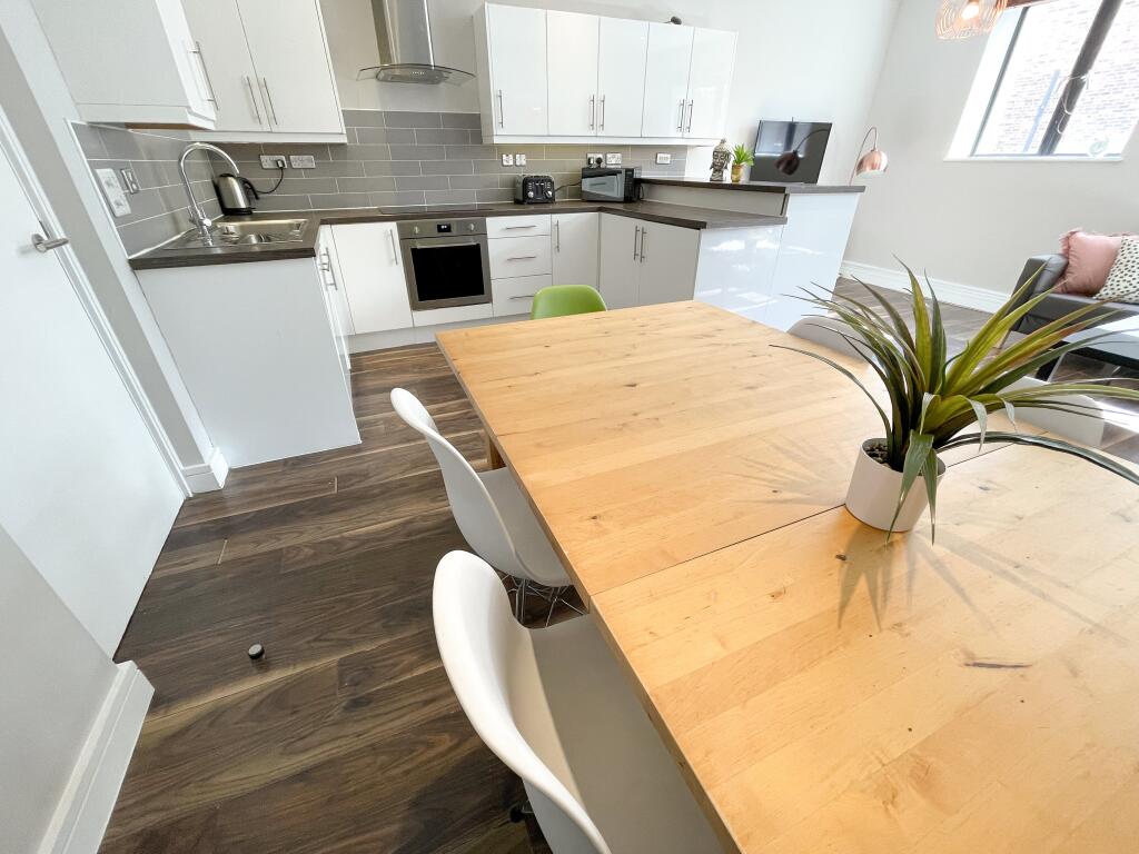 50A Duke Street4
