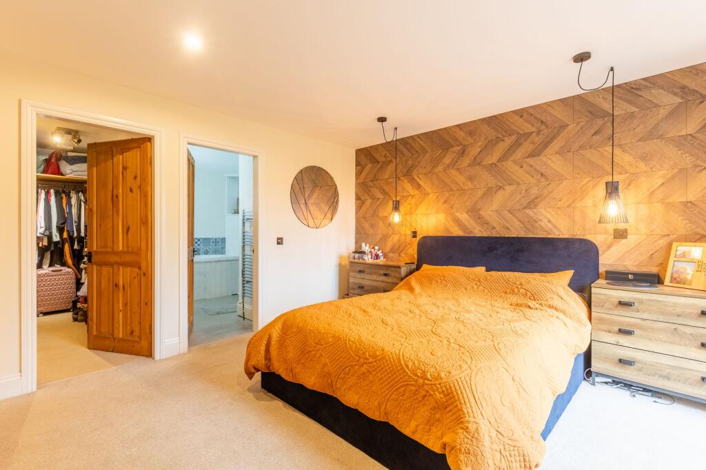 Lower Ground Floor | Master Bedroom