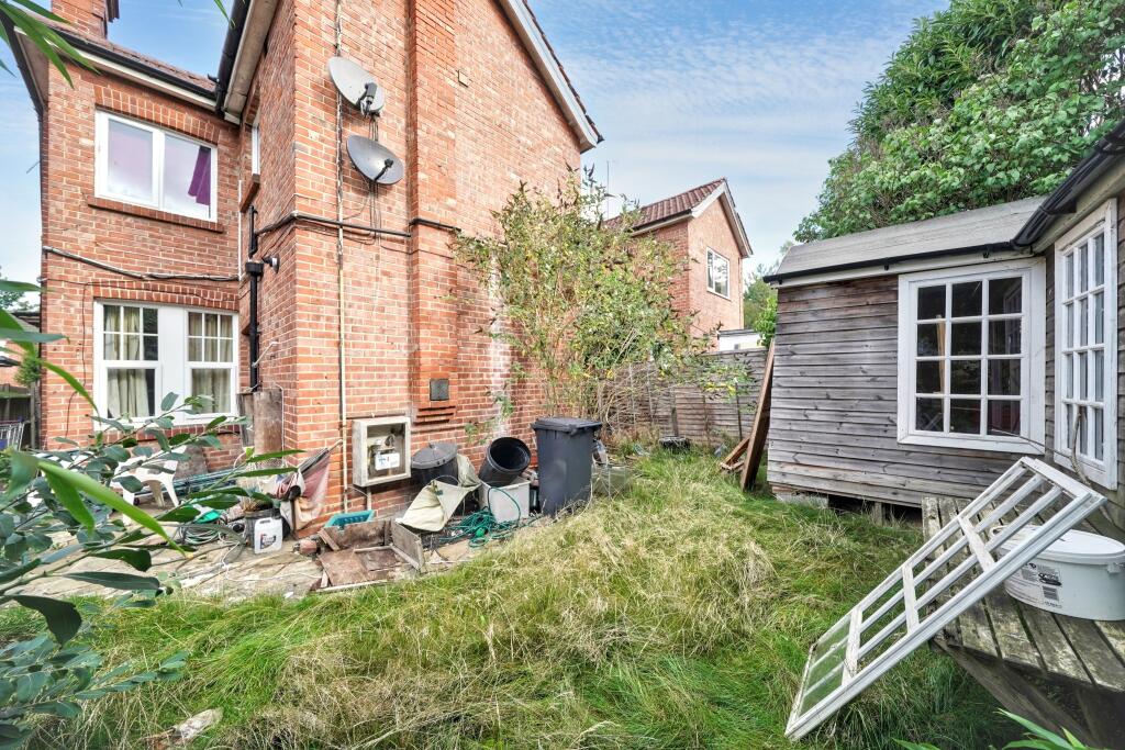 61 Middle Gordon Road, Camberley, Surrey GU15 2JA