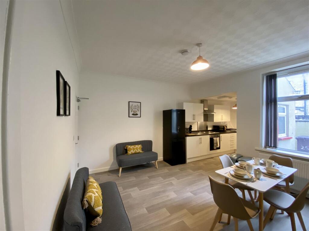 Communal Kitchen Living Room