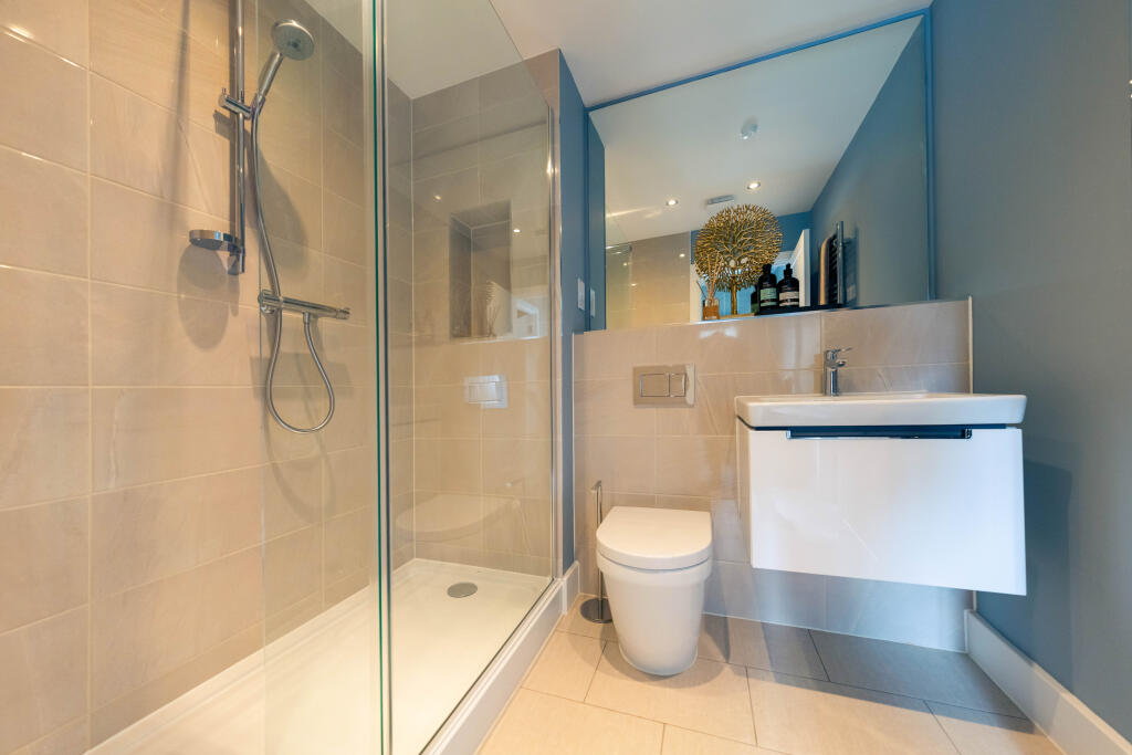Show home bathroom