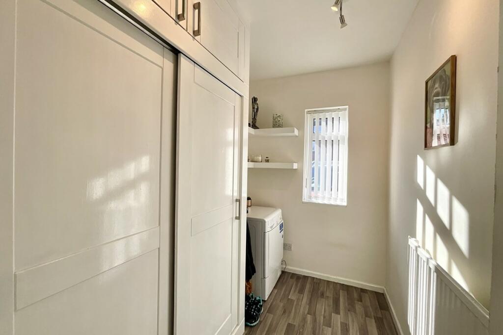 utility/office