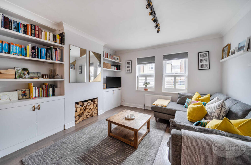 b810d411-8d98-4c8...