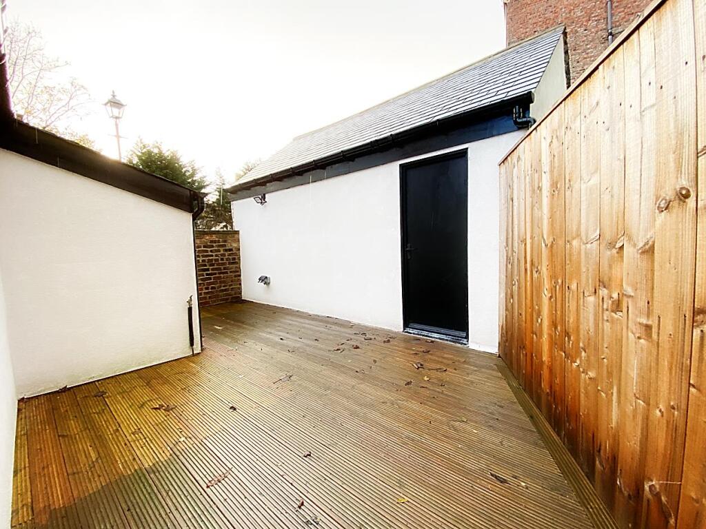 External, Garage &amp; Parking