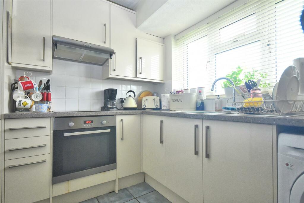 Kitchen.jpg