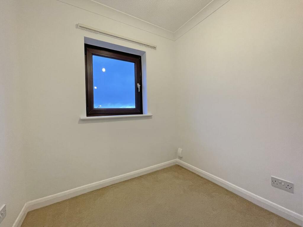 Ashtree Close 2 Bed 3.jpg