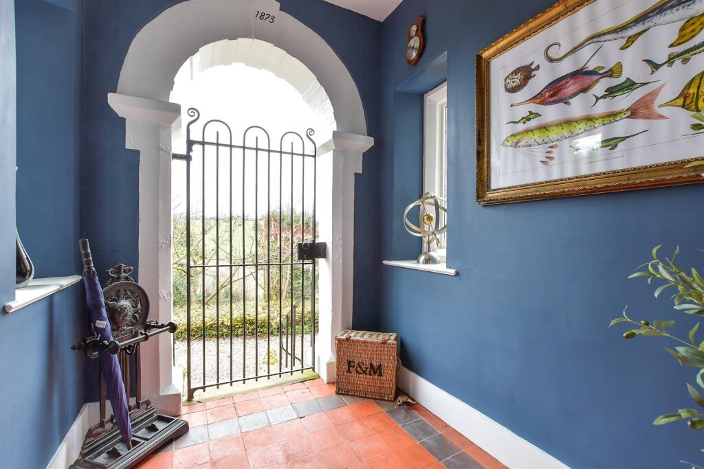 Internal Lifestyle Photograph