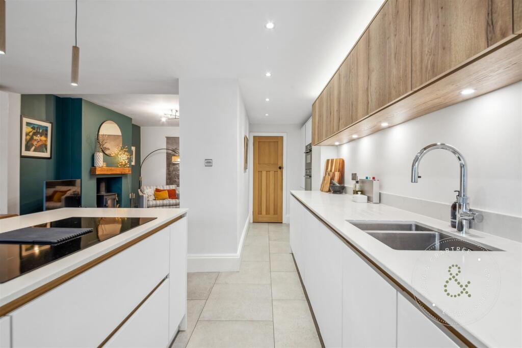 Fairwater-Grove-West-21.jpg