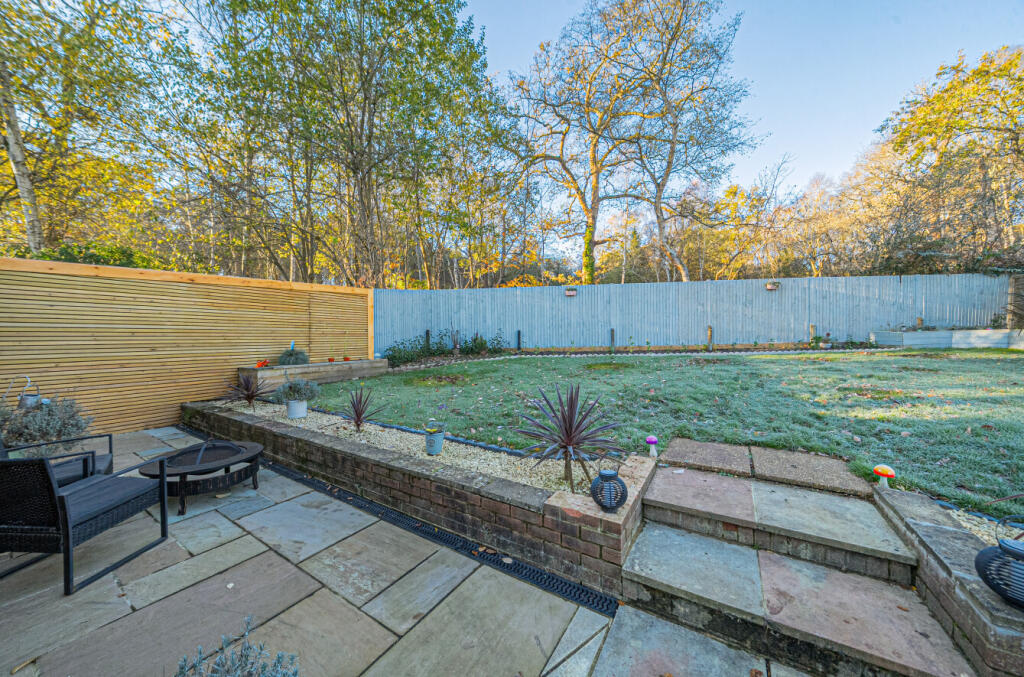 1383065-30-692031...