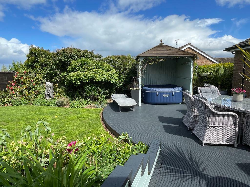Deck off the sitting room &amp; patio