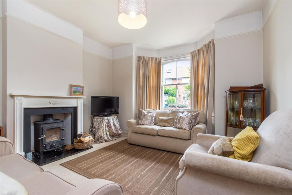 Separate Front Reception Room