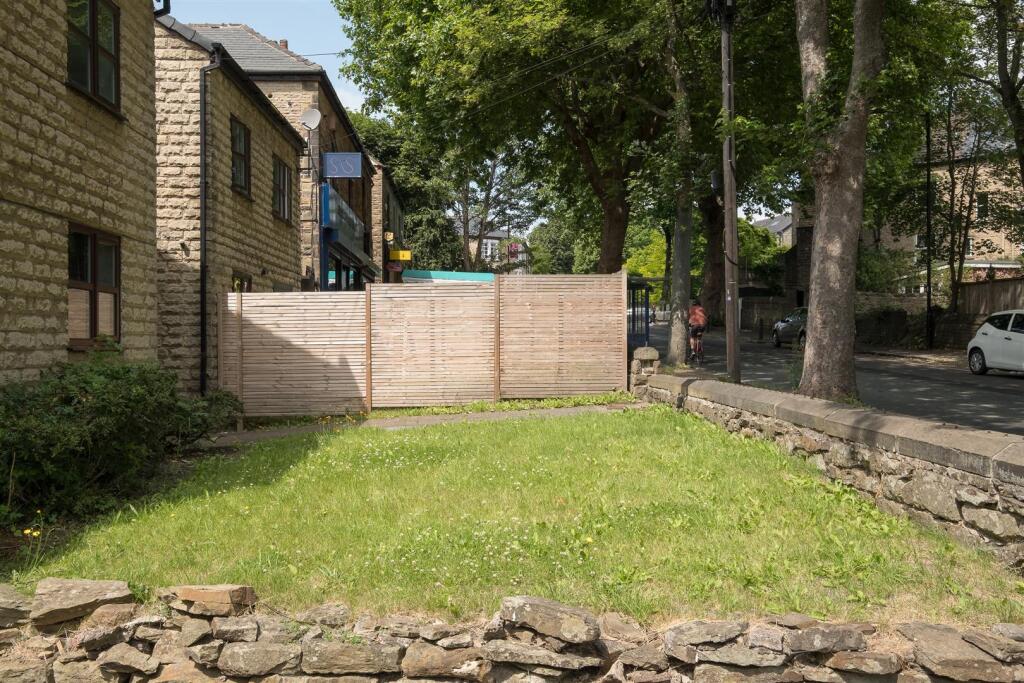 untitled (2 of 4).jpg