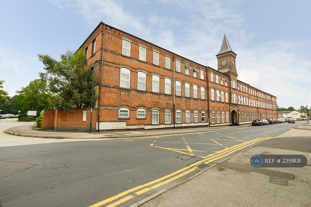Leen Court