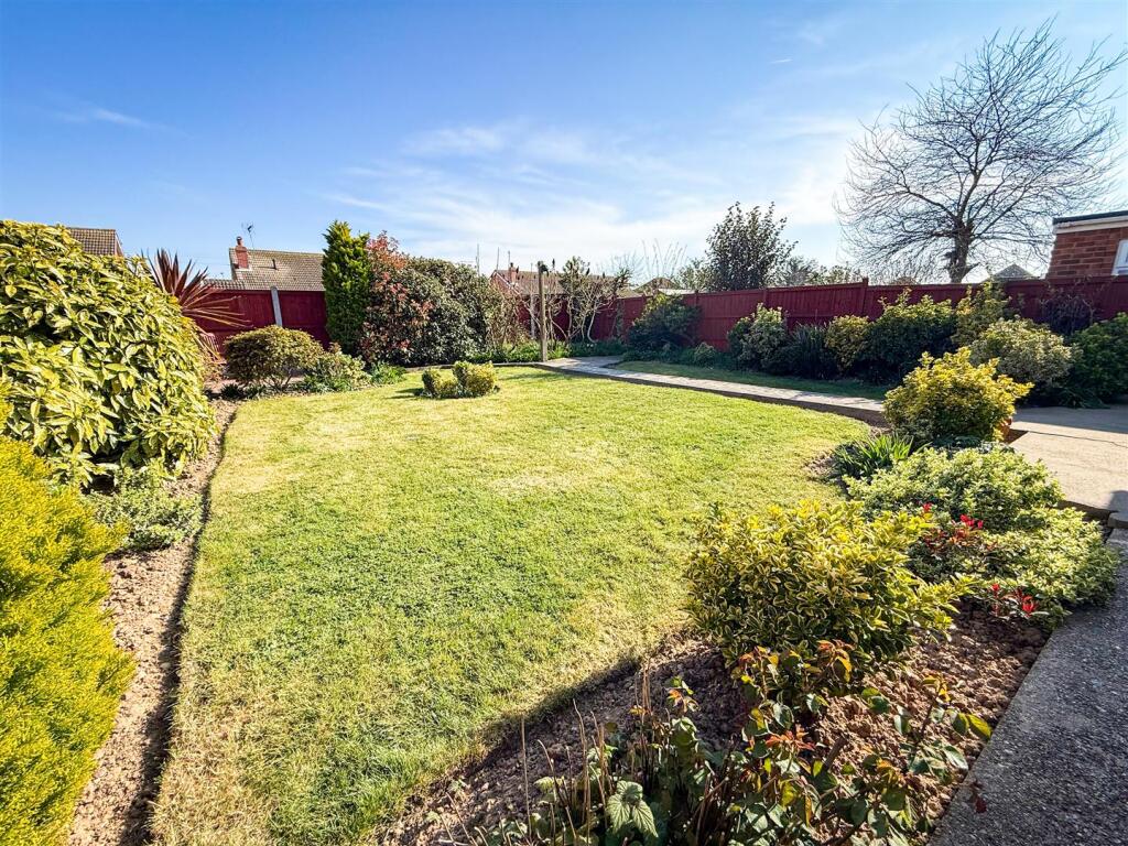 ALTERNATE VIEW OF GARDEN