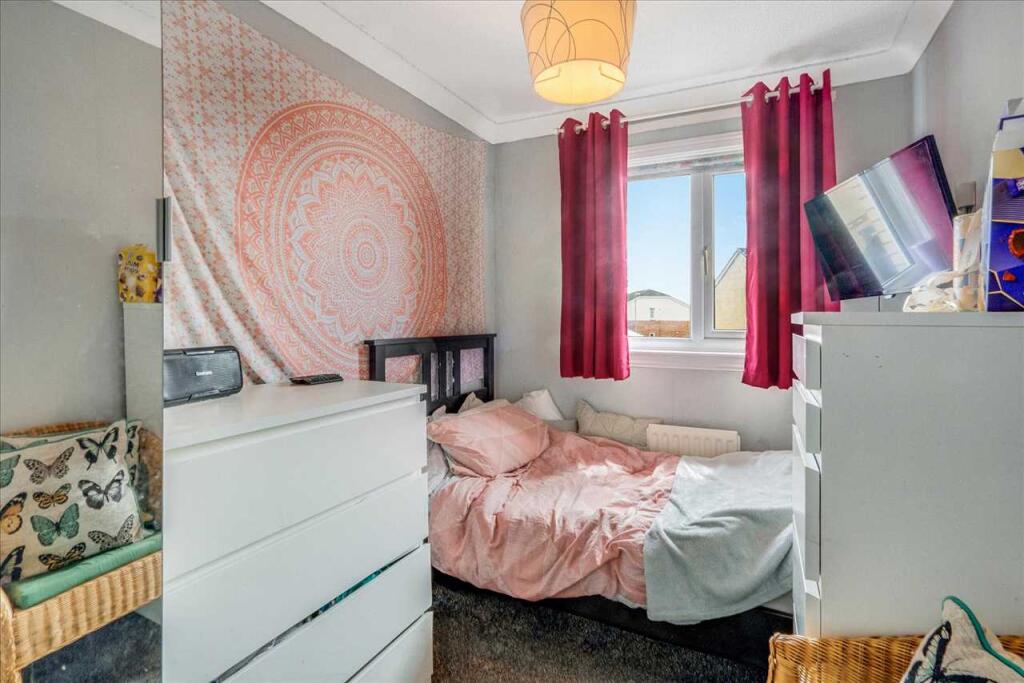 Bedroom Two (1)