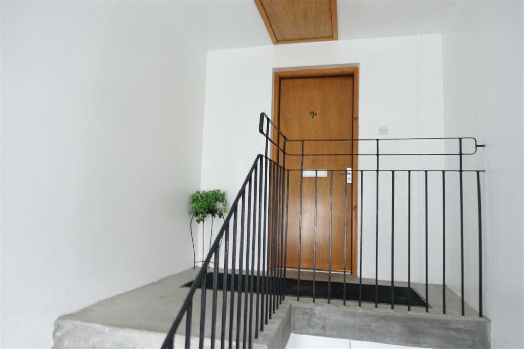 External Stairwell