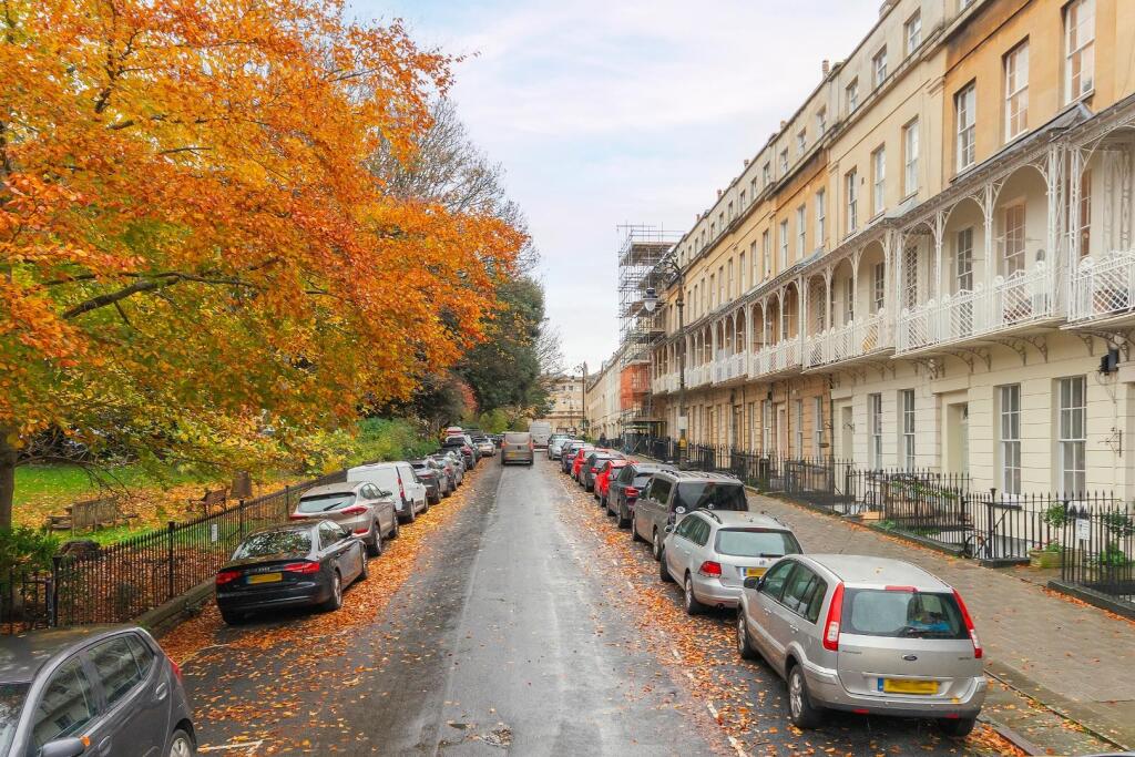 G2F5CPCN - External C.jpg