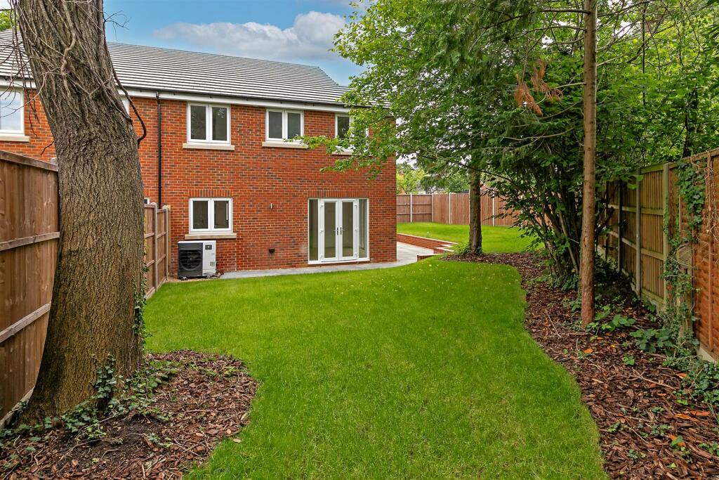 1OakviewGardens-37.jpg
