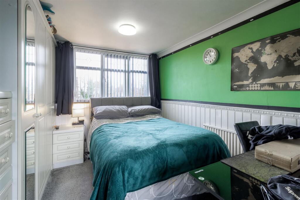 128 Watling Street 019.jpg