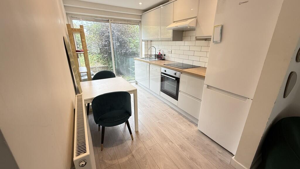 Photo 07-09-2025,...