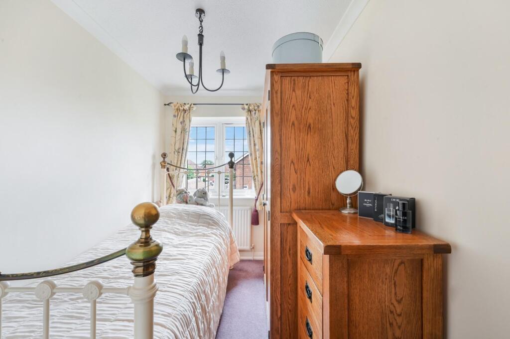 CARDINAL CLOSE (10).jpg