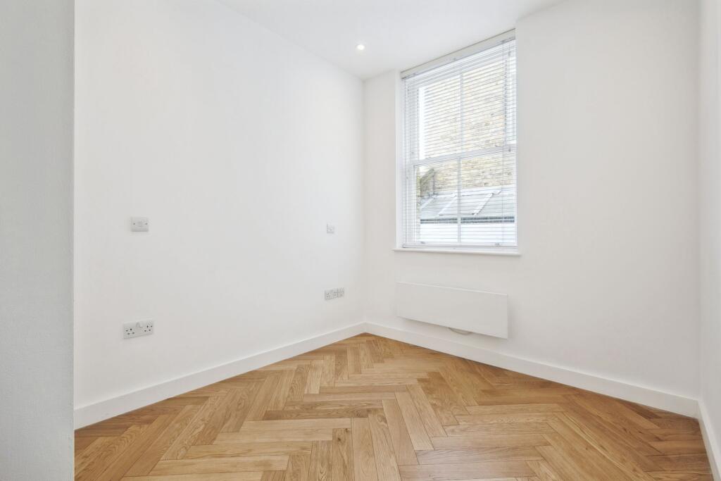 bedroom (example)