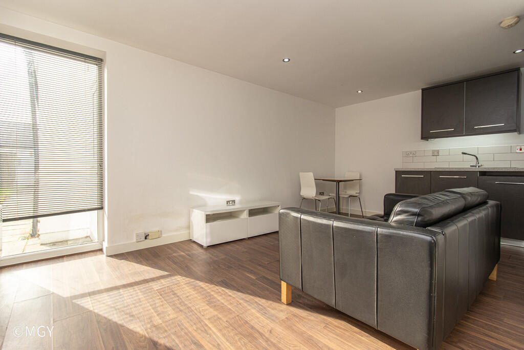 5, 74 Stacey Road...